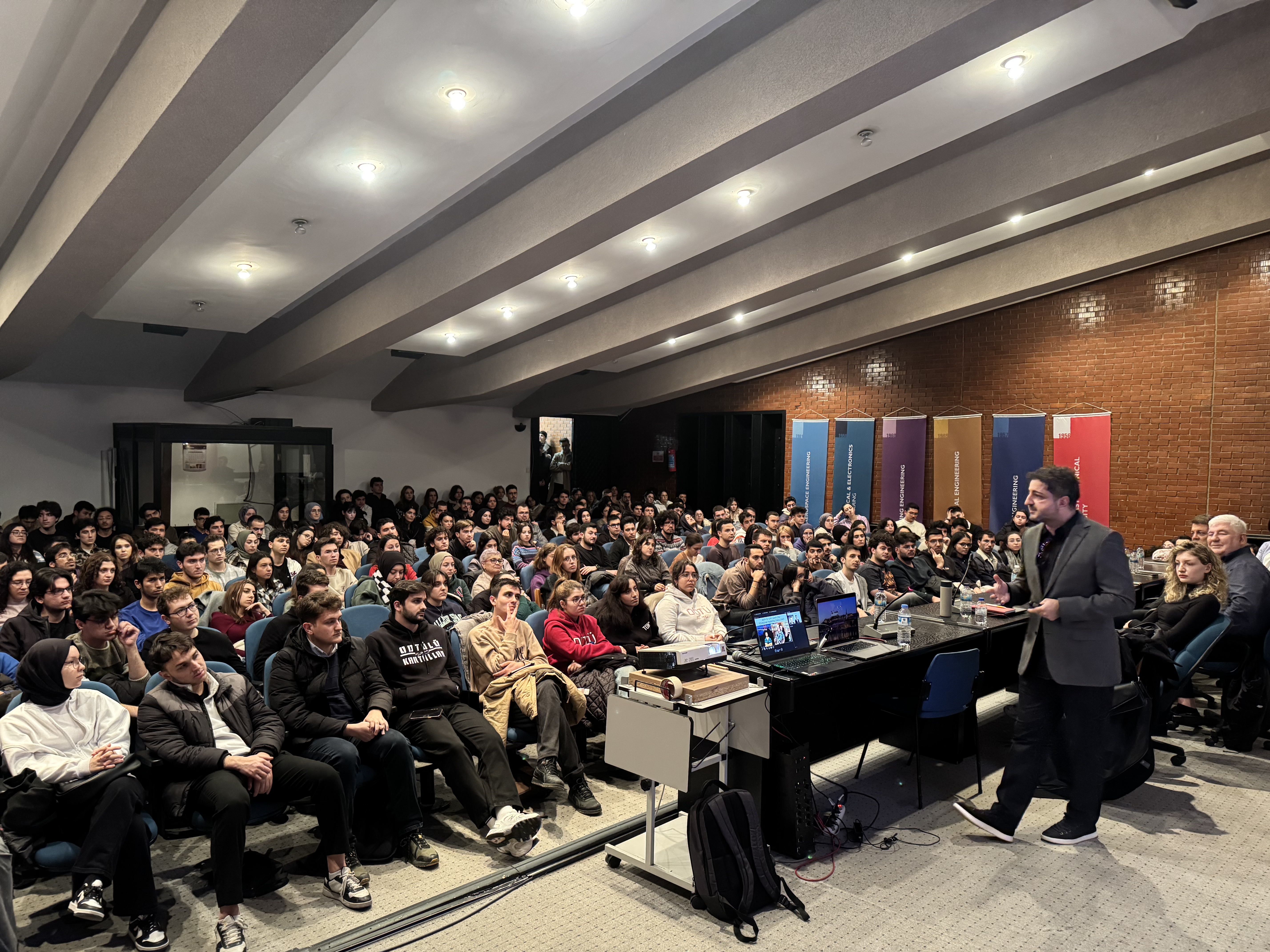 Keynote Konuşma